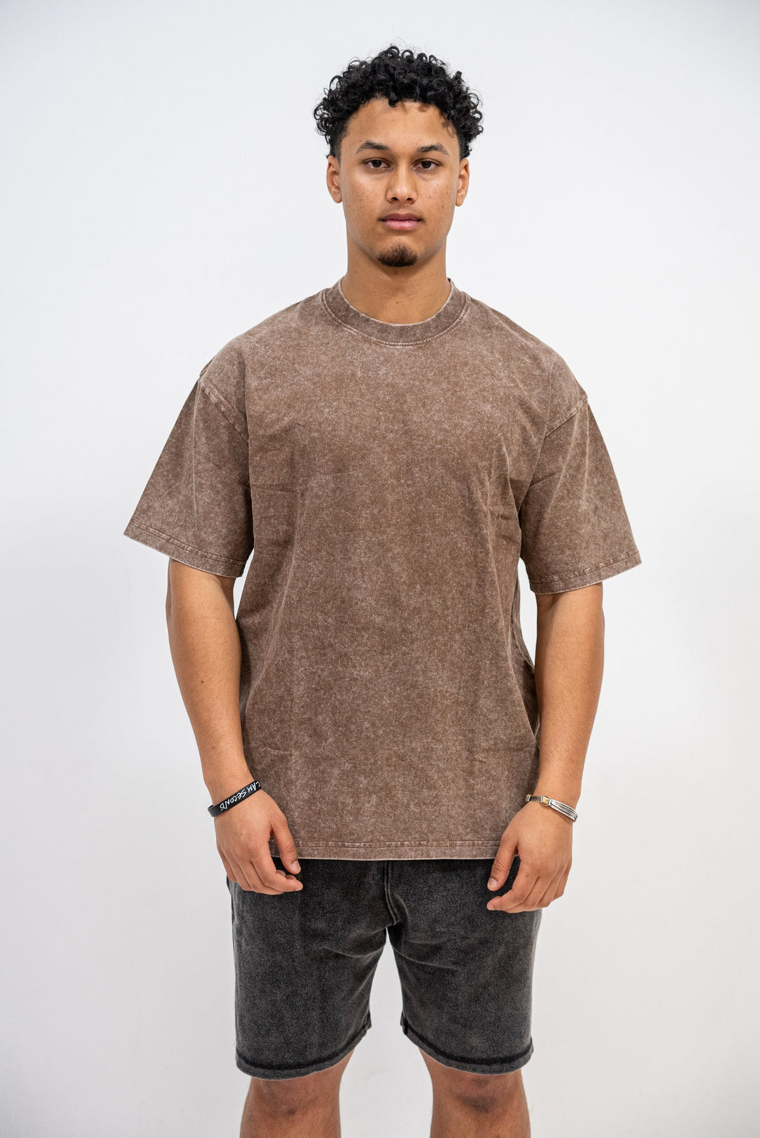 230GSM Vintage Loose-Fit Washed Tee.